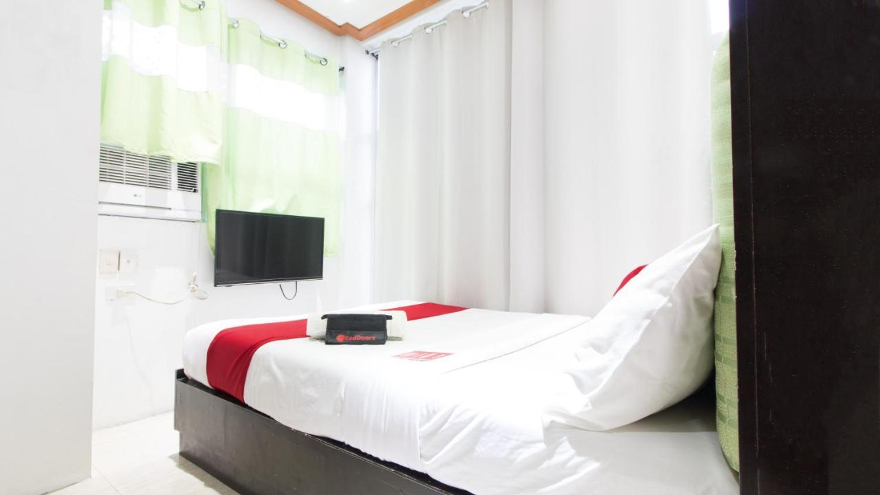 Reddoorz @ Real Fatima Tacloban Hotel Anibong Ngoại thất bức ảnh