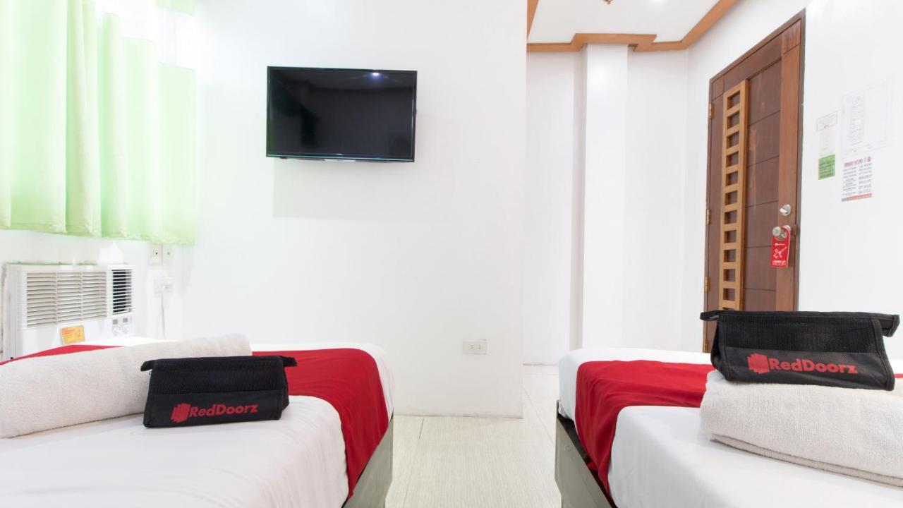 Reddoorz @ Real Fatima Tacloban Hotel Anibong Ngoại thất bức ảnh
